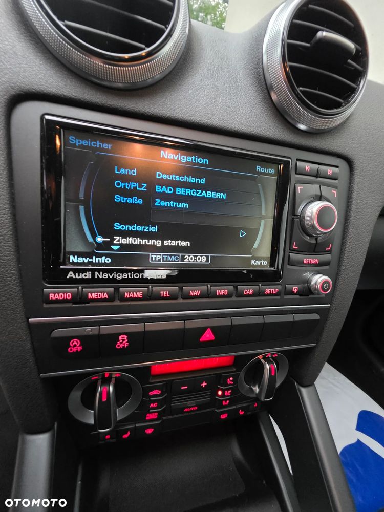 Audi A3 3-drzwiowe 1.6 TDI DPF Ambition - 12