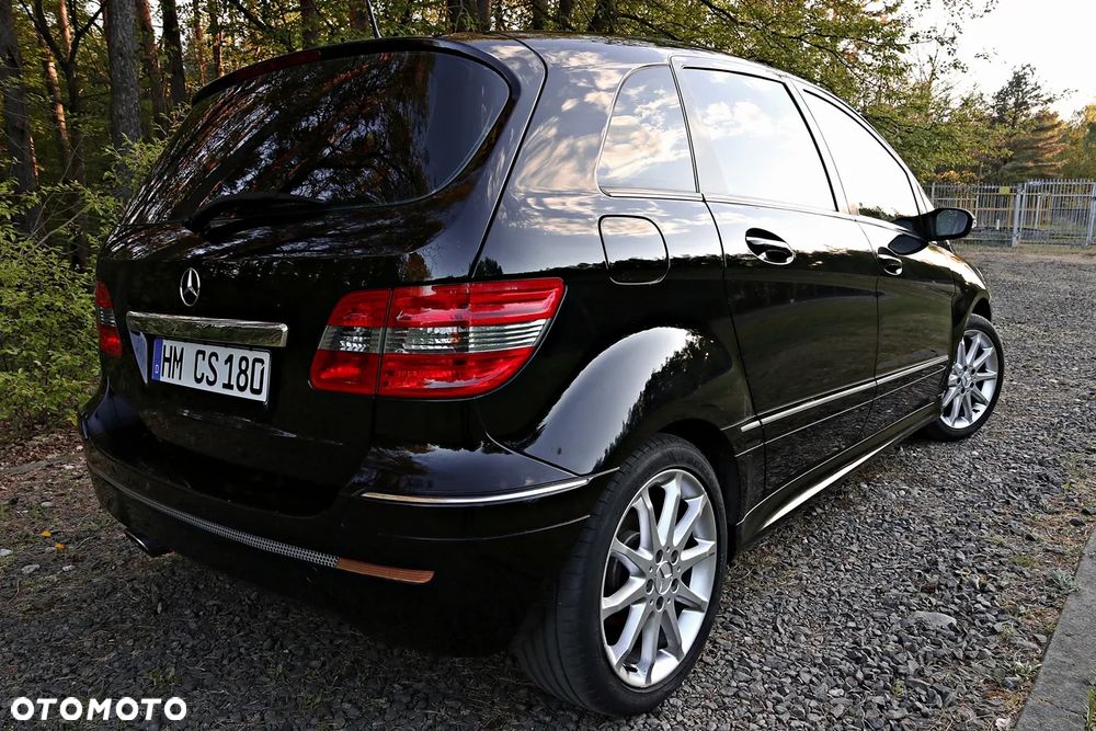 Mercedes-Benz Klasa B 200 Special Edition - 22