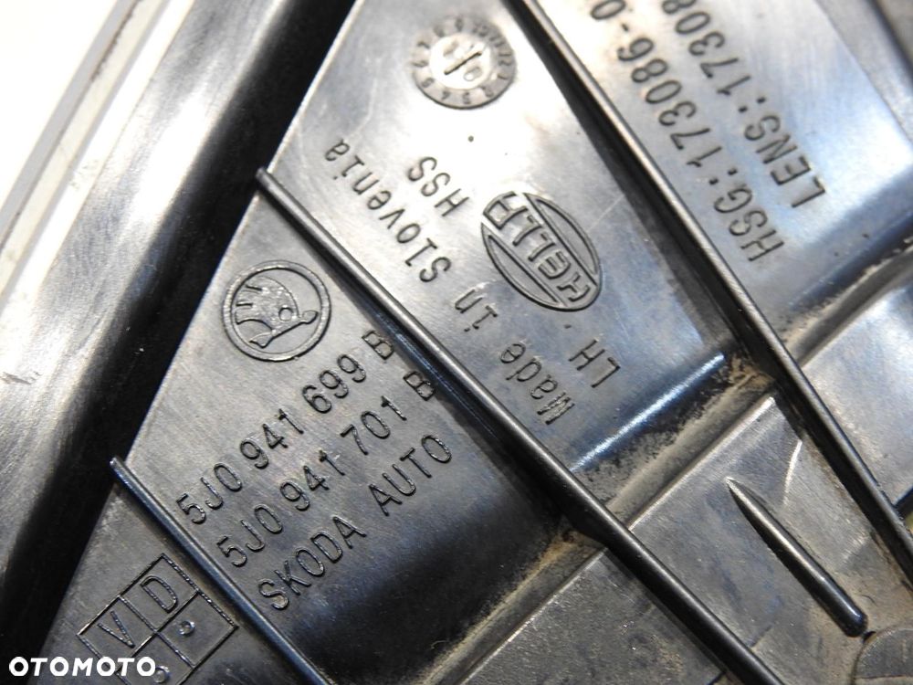 HALOGEN LEWY SKODA FABIA II LIFT 5J0941699B 5J0941701B - 5