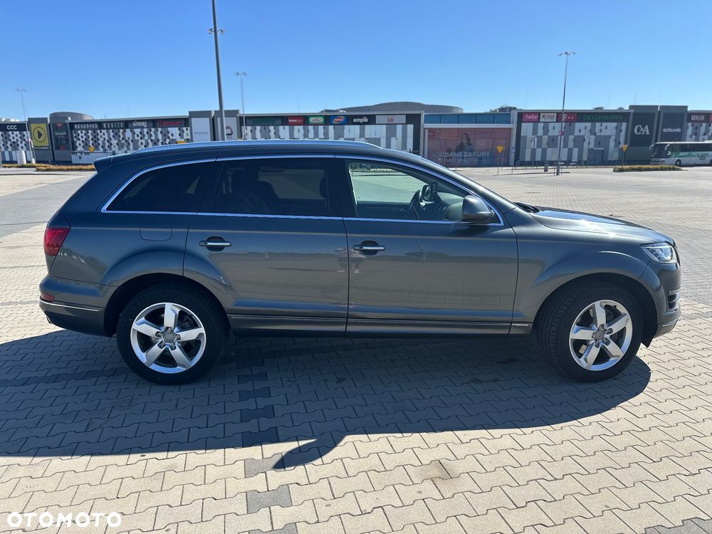 Audi Q7 - 6