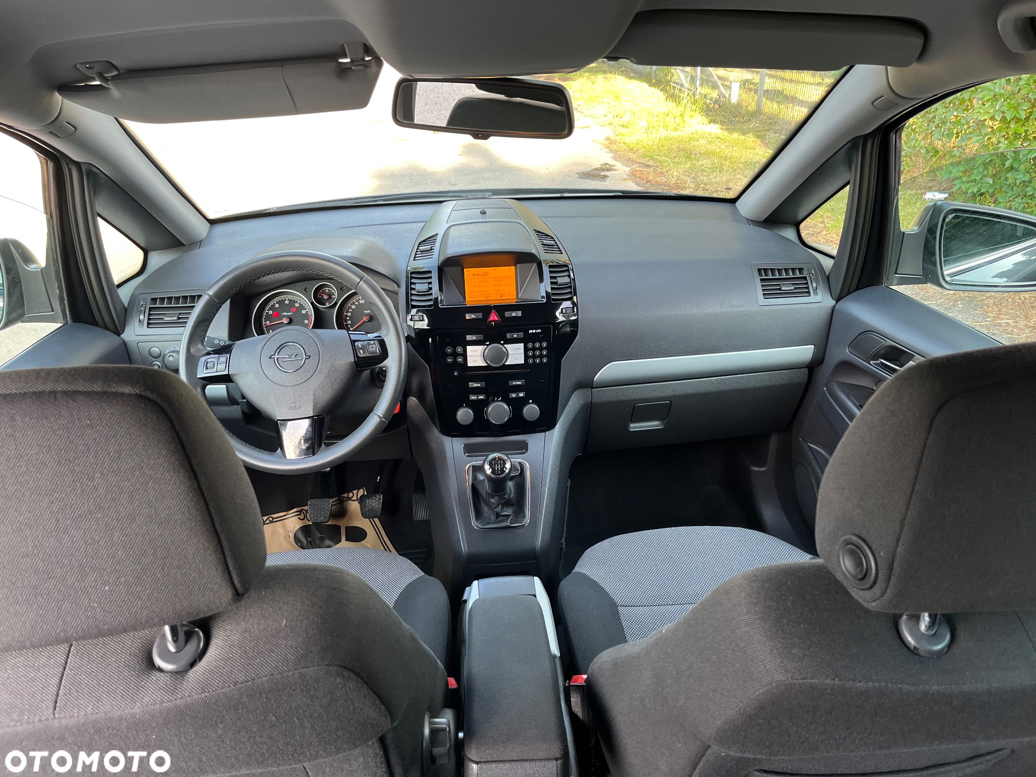 Opel Zafira 1.6 Cosmo - 18
