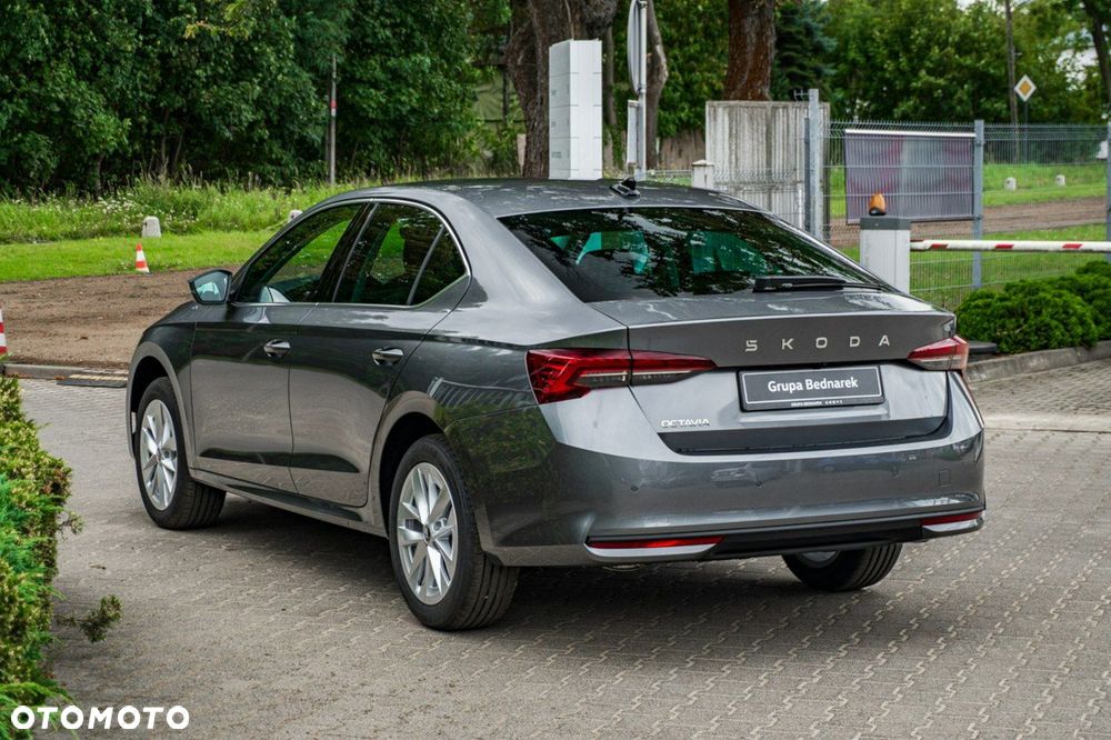 Skoda Octavia - 10
