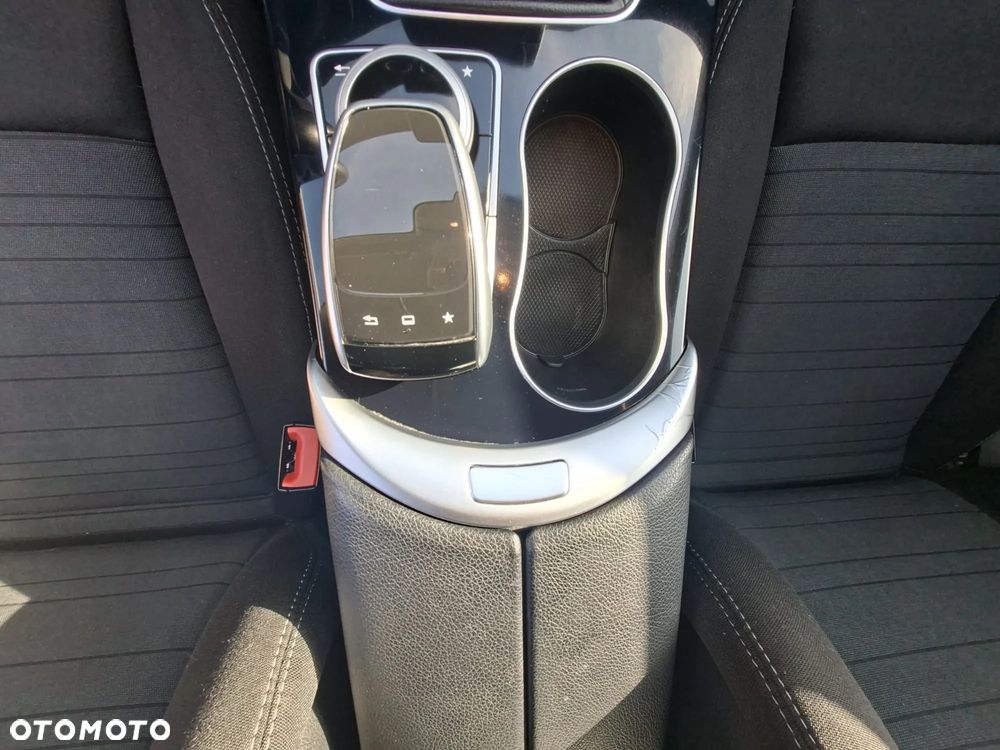 Mercedes-Benz Klasa C 220 (BlueTEC) d Avantgarde - 21