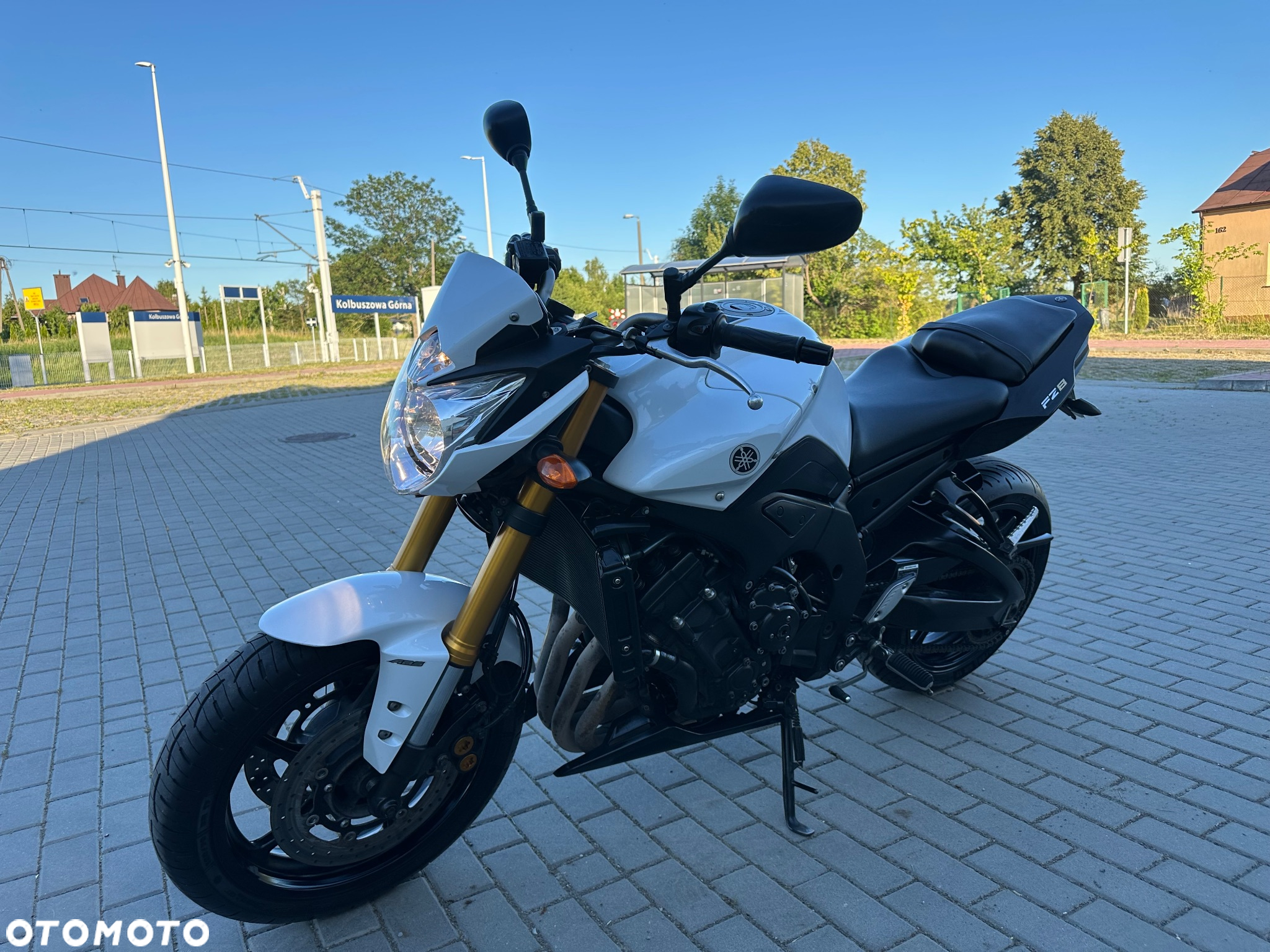 Yamaha FZ8 - 14