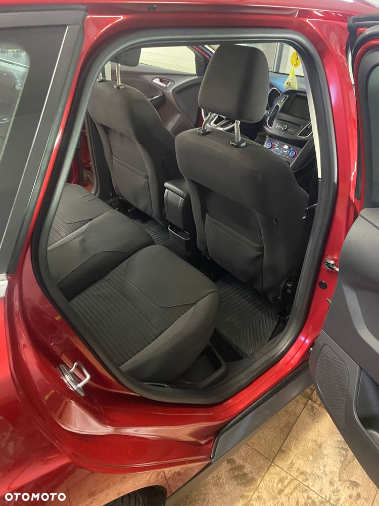 Ford Focus 1.5 EcoBoost Titanium ASS - 11