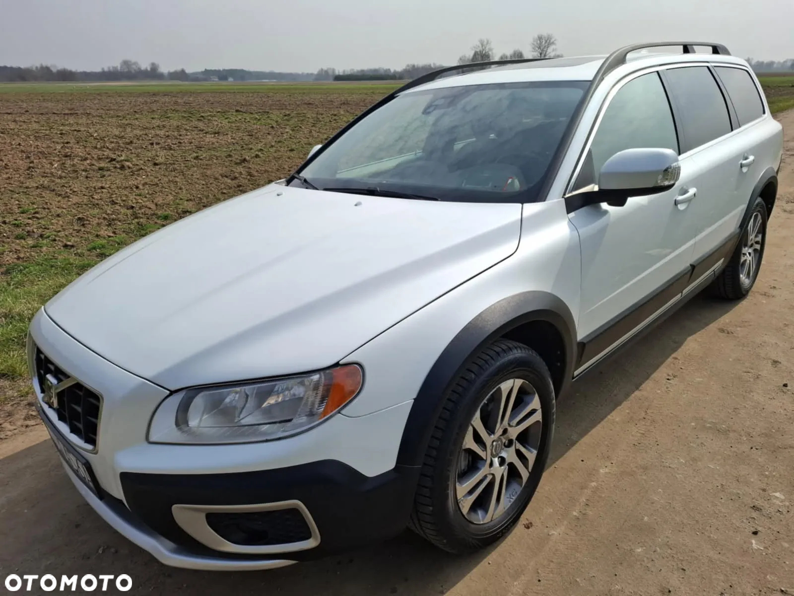 Volvo XC 70 3.2 AWD Summum - 2