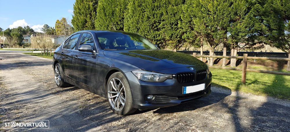 BMW 318 d Line Luxury - 2