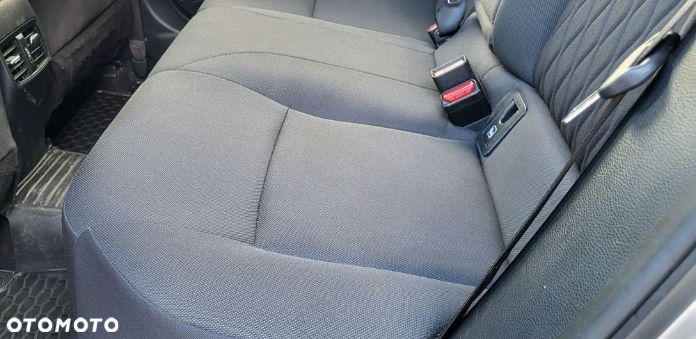 Toyota Corolla 1.5 Comfort - 24