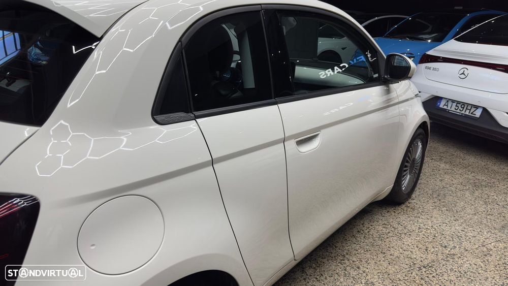 Fiat 500e 3 + 1 42kWh Icon - 6