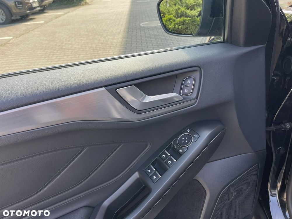 Ford Focus - 21