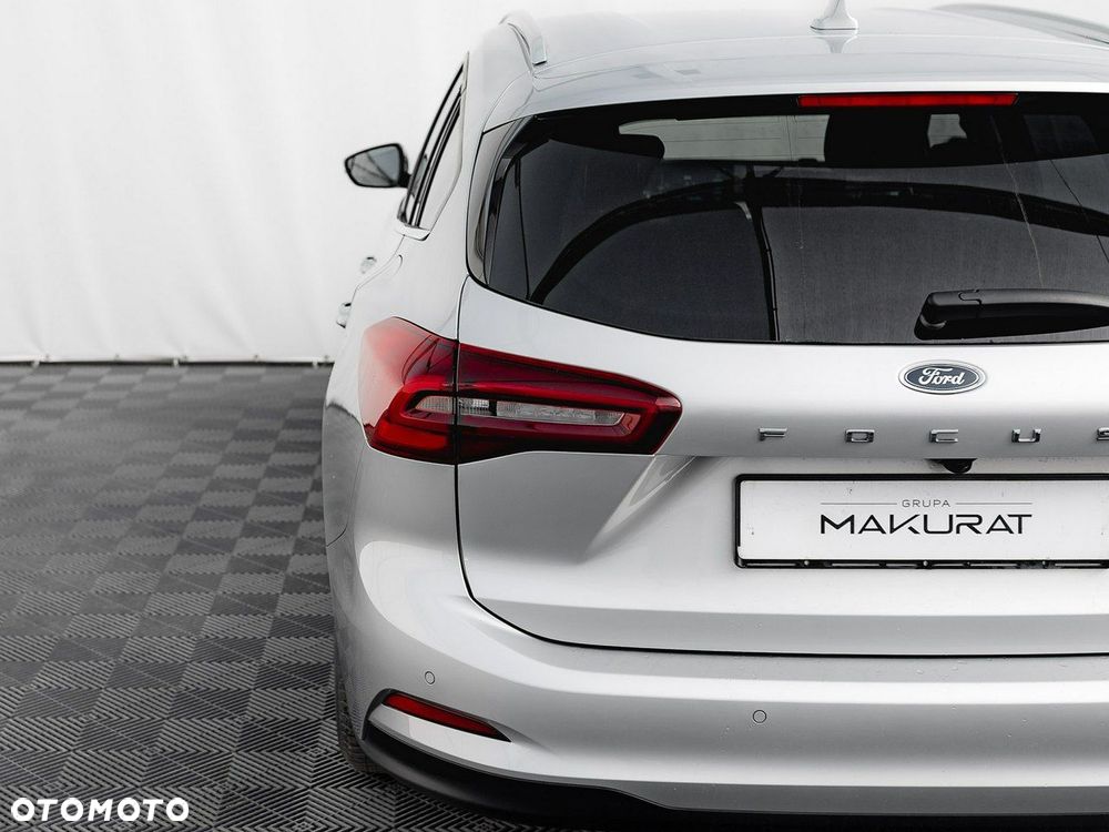 Ford Focus - 12