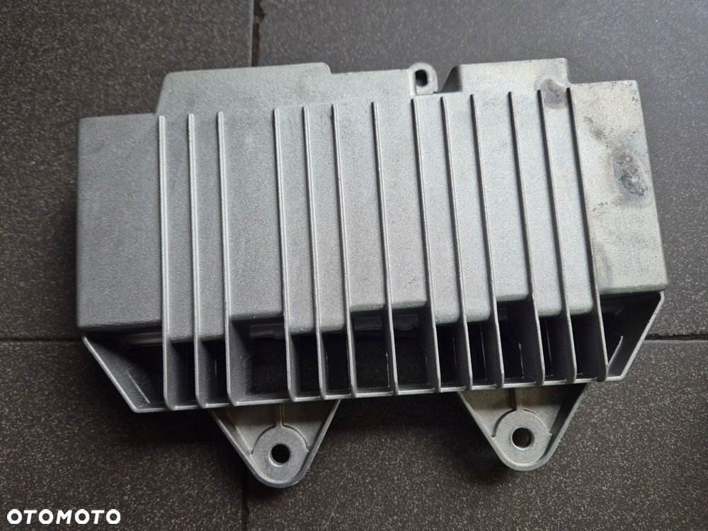 wzmacniacz porsche macan 95b 95b035223 - 1