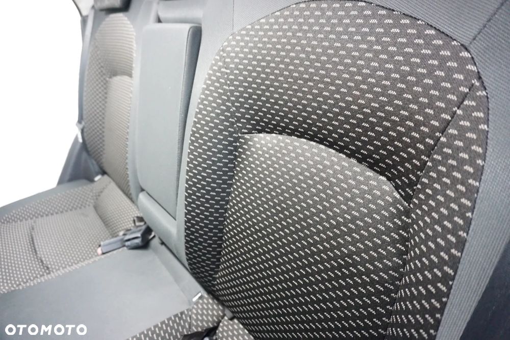 Nissan Qashqai 2.0 dCi DPF tekna - 22