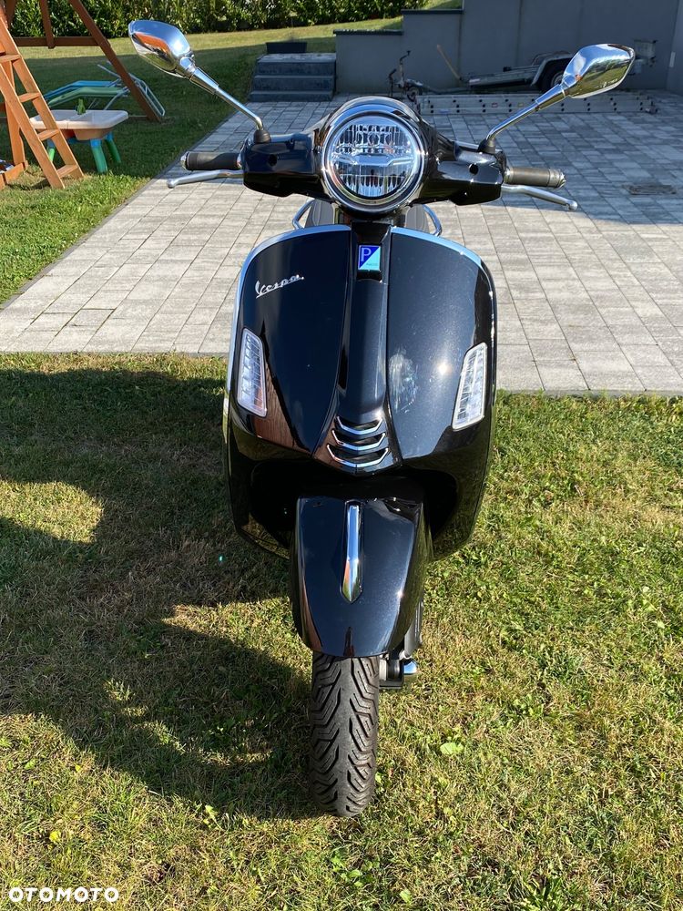 Vespa GTS - 2