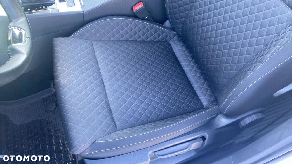 Skoda Superb 2.0 TDI SCR Ambition DSG - 18