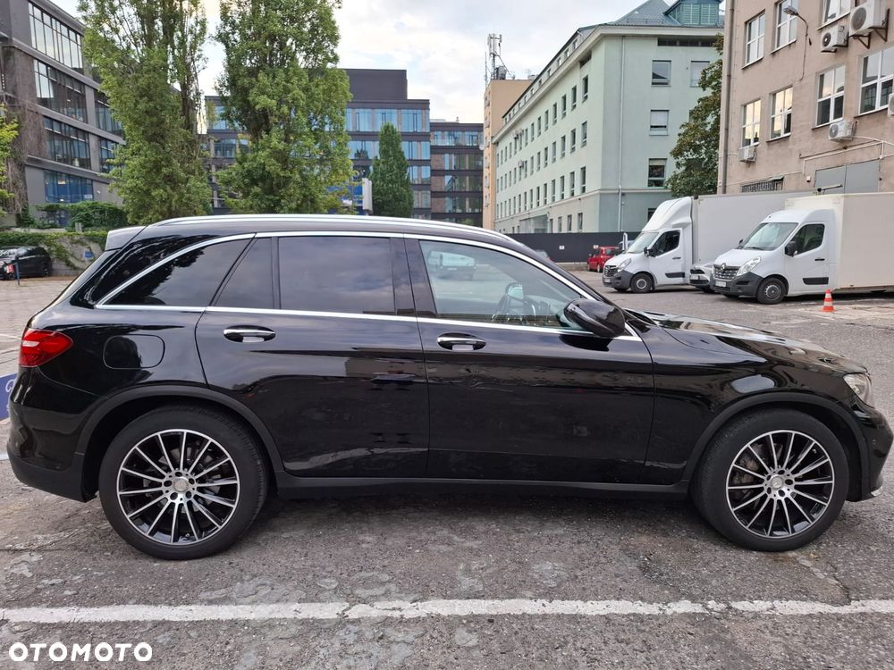 Mercedes-Benz GLC - 2