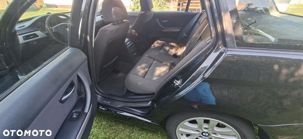 BMW Seria 3 - 13