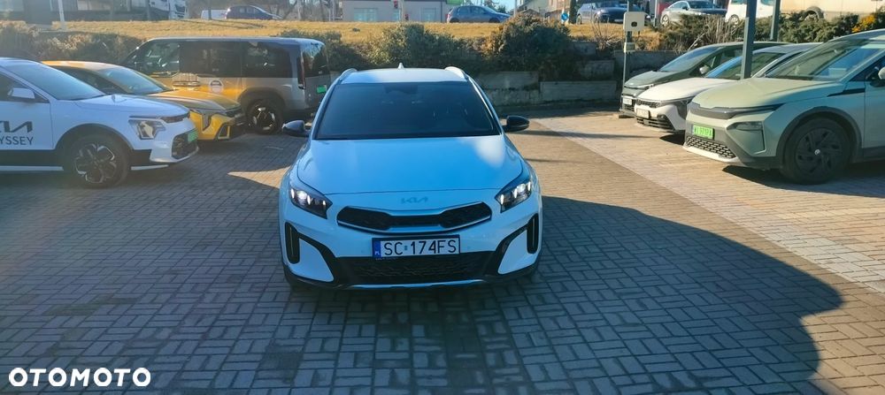 Kia XCeed 1.6 T-GDI Tribute DCT - 3