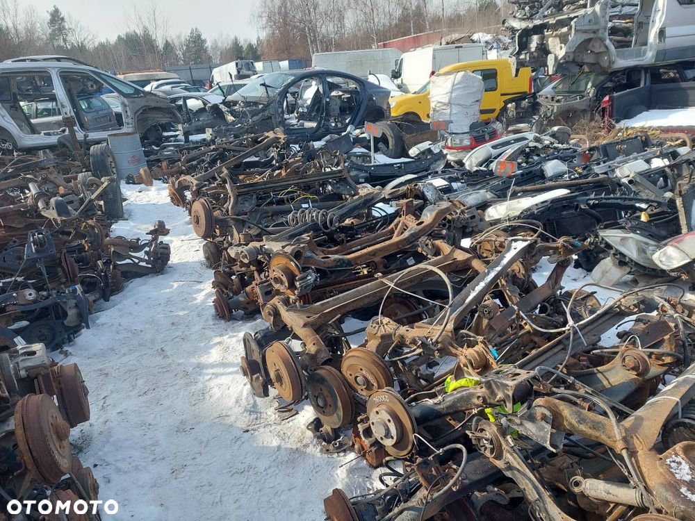 BELKA OŚ ZAWIESZENIA TYŁ BĘBNY BEZ ABS OPEL CORSA C - 7