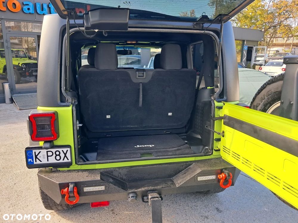 Jeep Wrangler 3.6 Sahara - 28