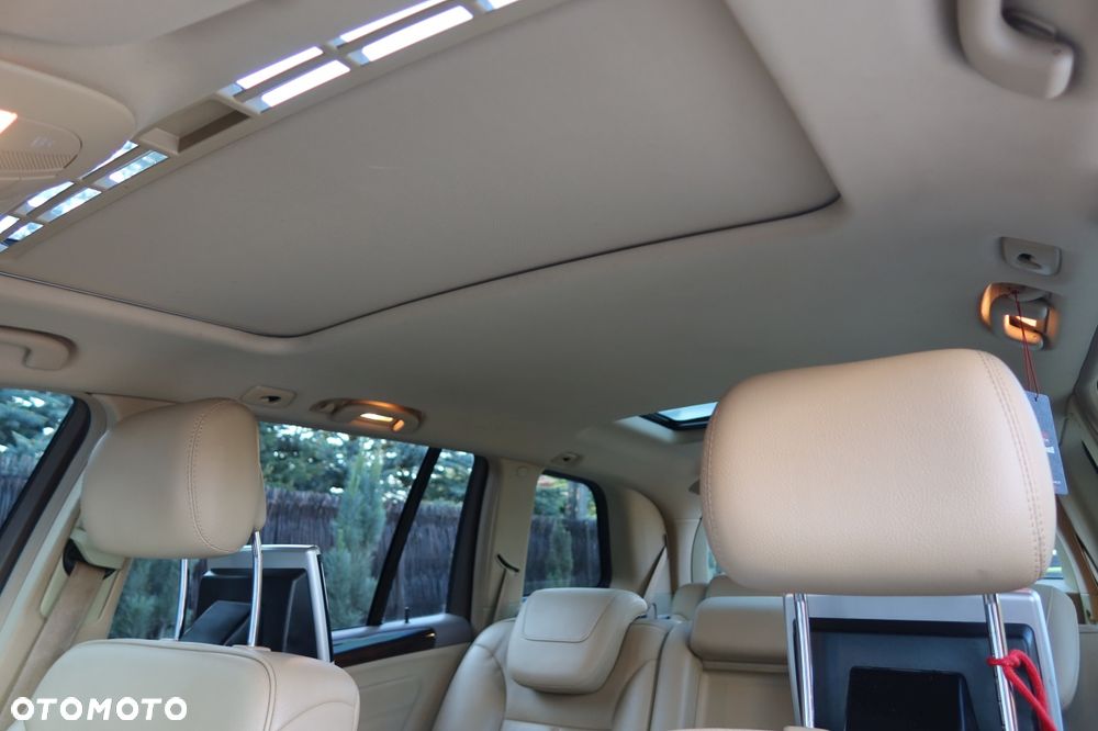 Mercedes-Benz GL 350 BlueTEC - 23