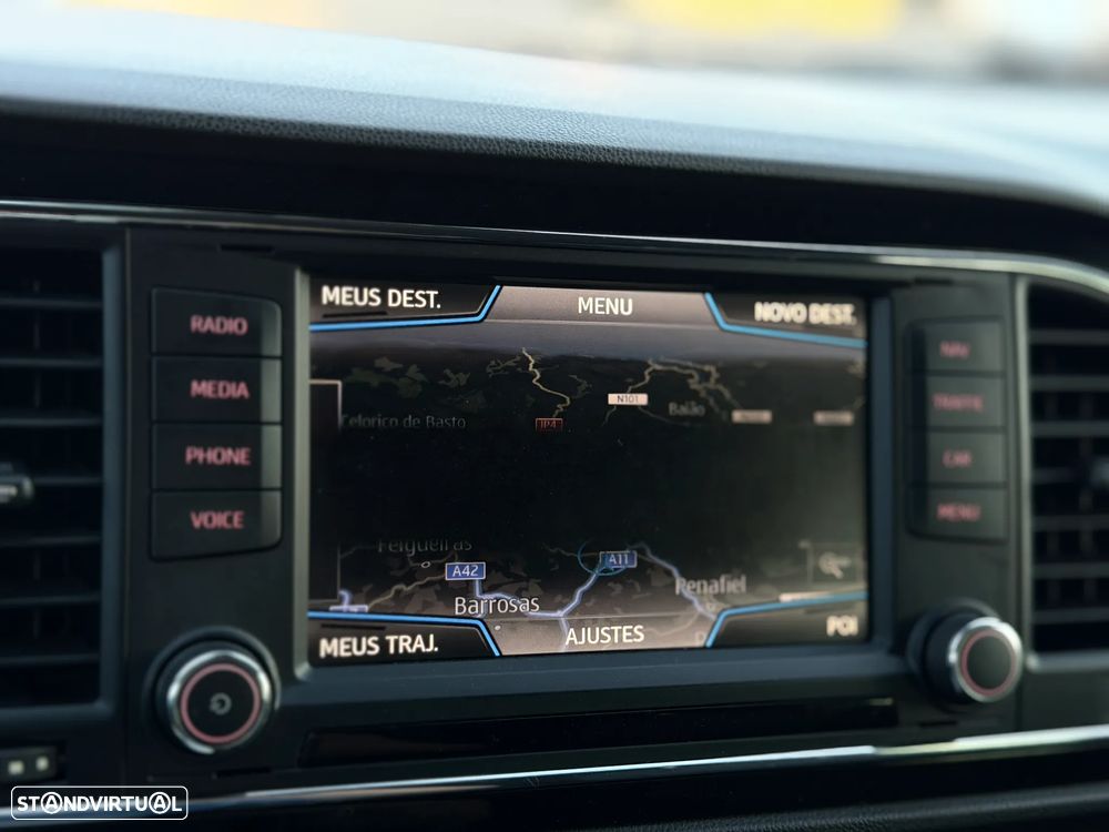 SEAT Leon ST 1.6 TDI S&S DSG Style - 19