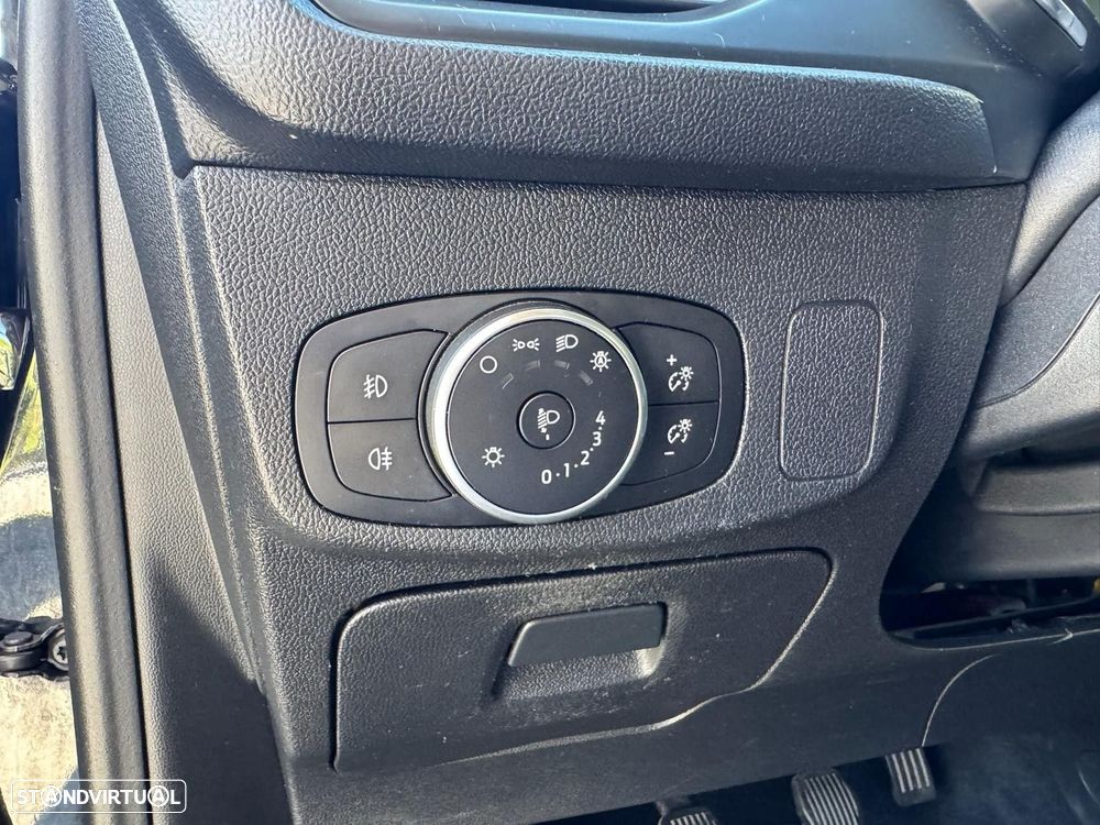 Ford Focus SW 1.5 TDCi EcoBlue Titanium - 18