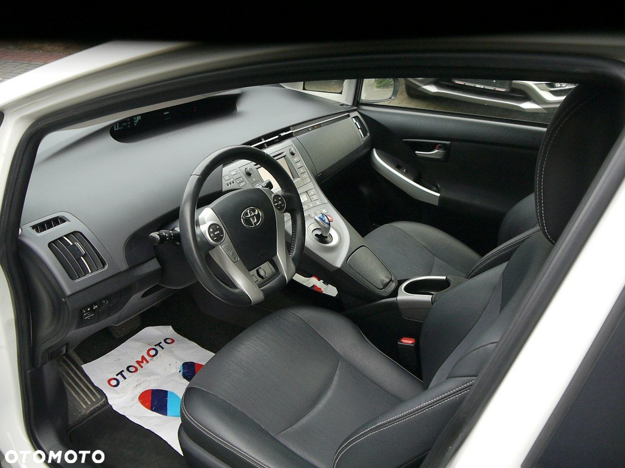 Toyota Prius - 24