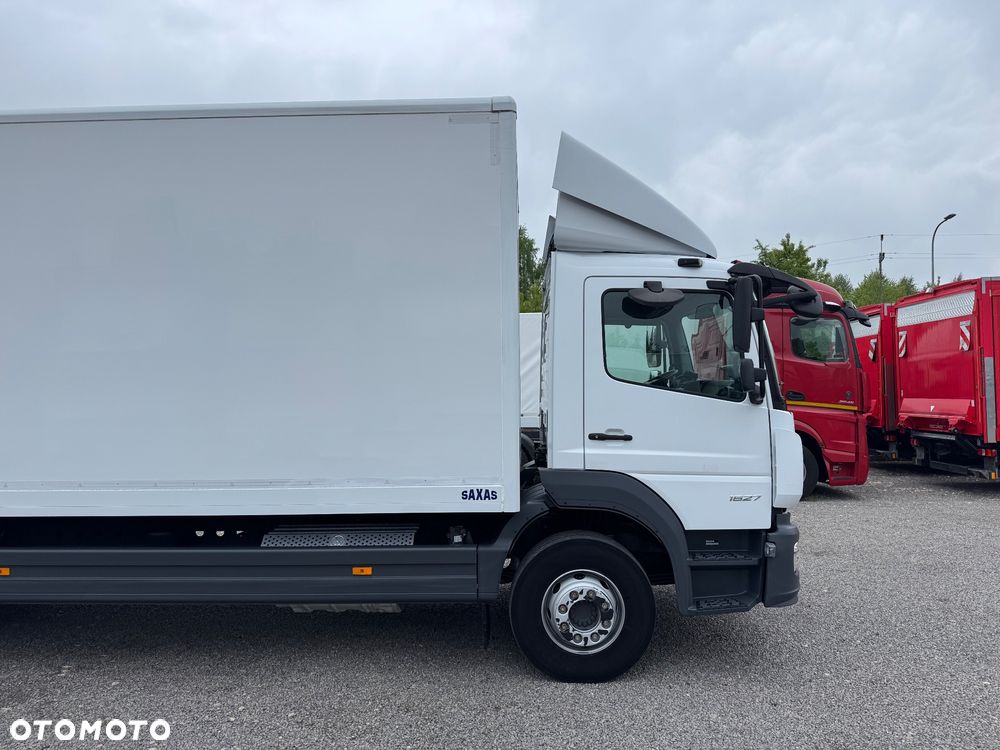 Mercedes-Benz ATEGO - 8