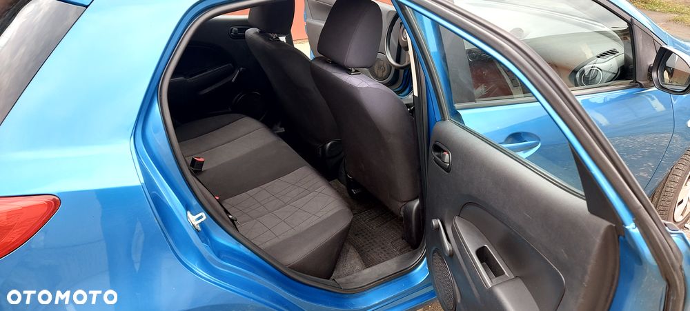 Mazda 2 - 11