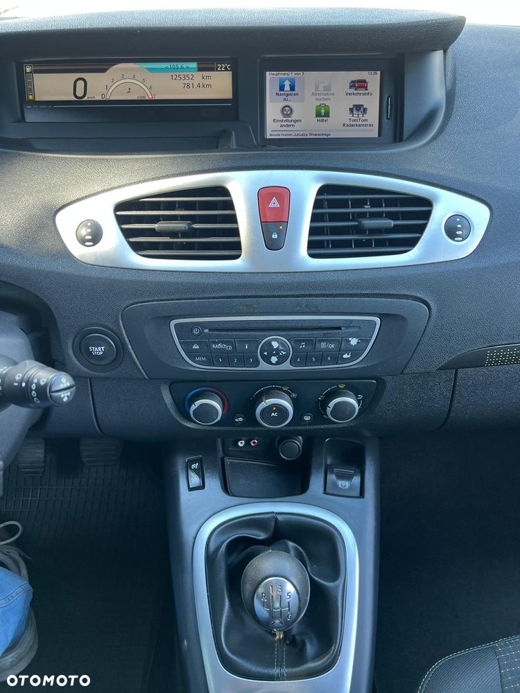 Renault Scenic - 26