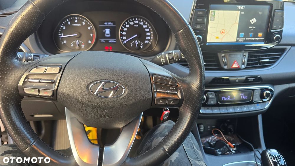 Hyundai i30 1.4 T-GDI GO Plus - 8