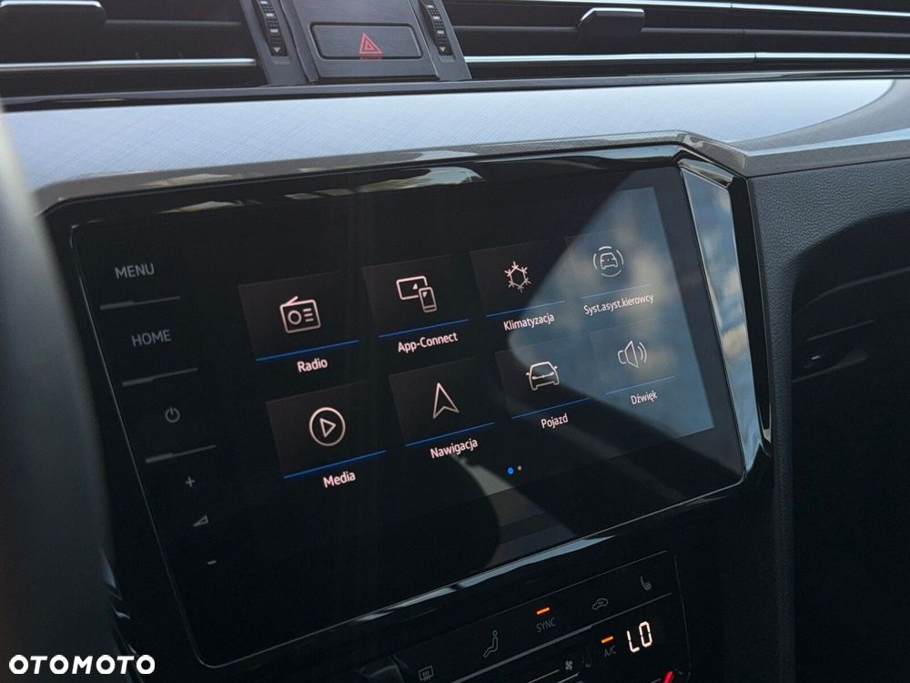 Volkswagen Passat Variant 2.0 TDI EVO Business DSG - 28