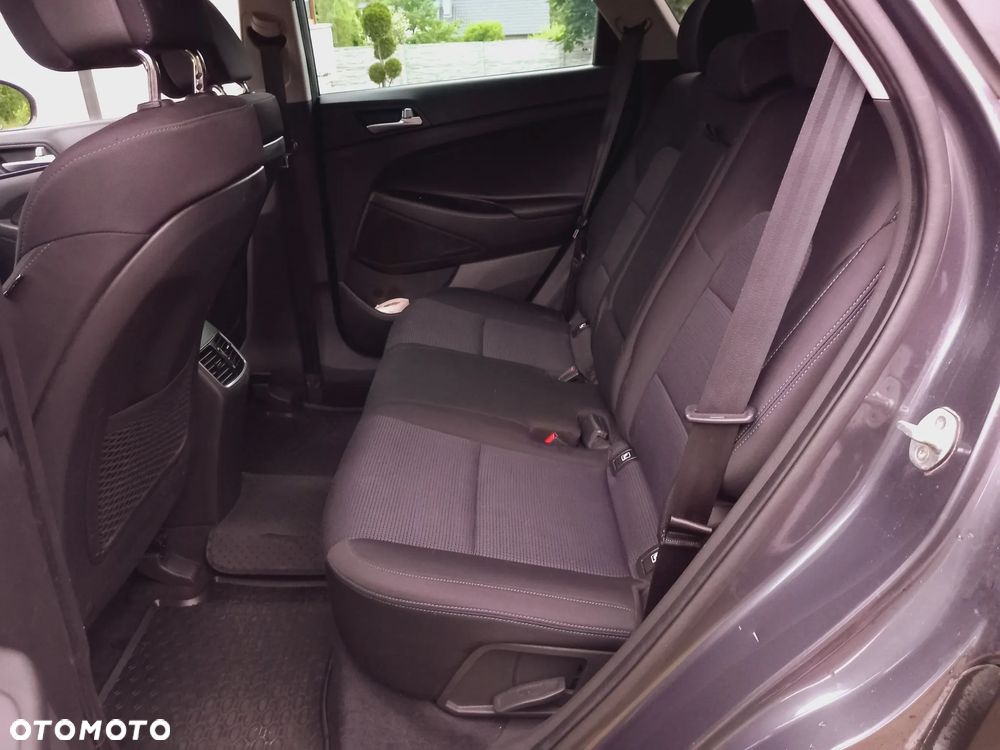 Hyundai Tucson 1.7 CRDI BlueDrive Style 2WD DCT - 37