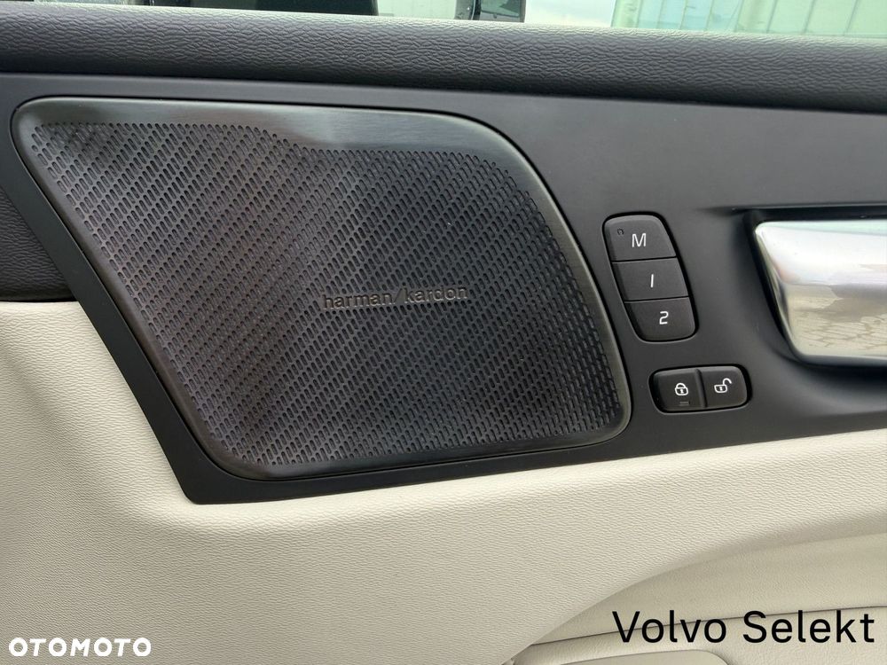 Volvo XC 60 - 39