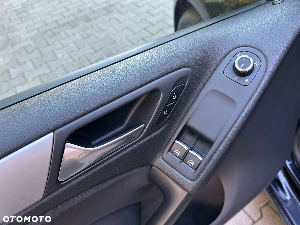 Volkswagen Golf 1.4 TSI Highline - 13