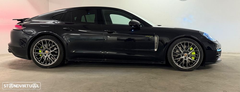 Porsche Panamera 4 E-Hybrid - 6