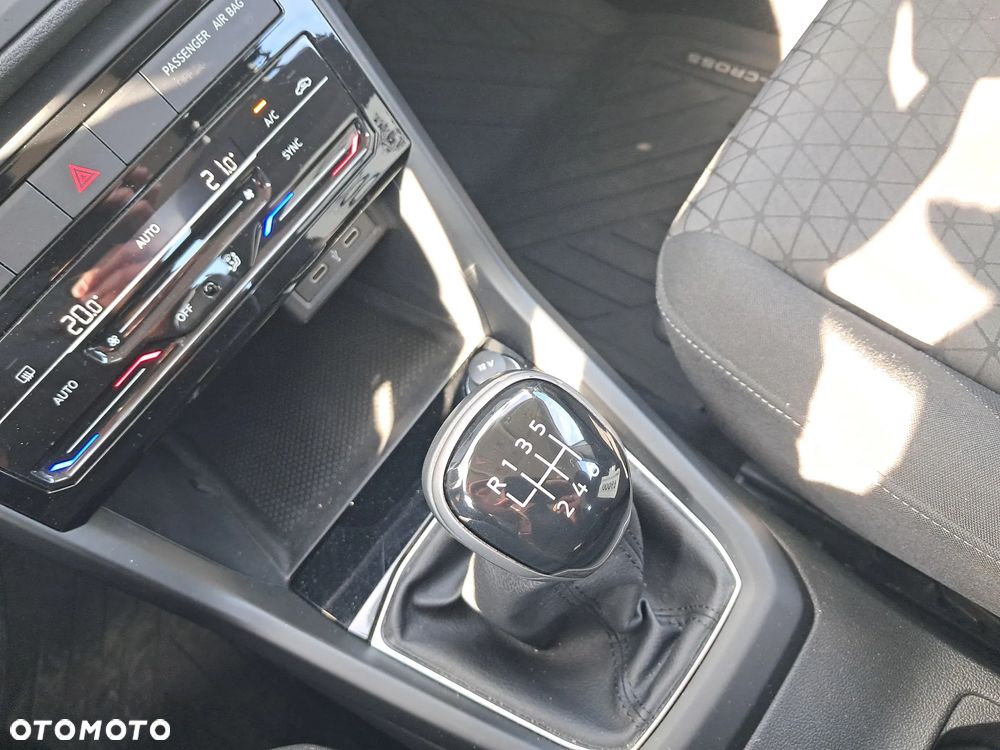 Volkswagen T-Cross 1.0 TSI Life - 25