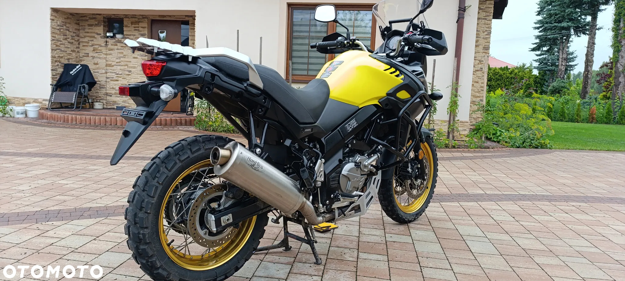 Suzuki V-STROM - 3