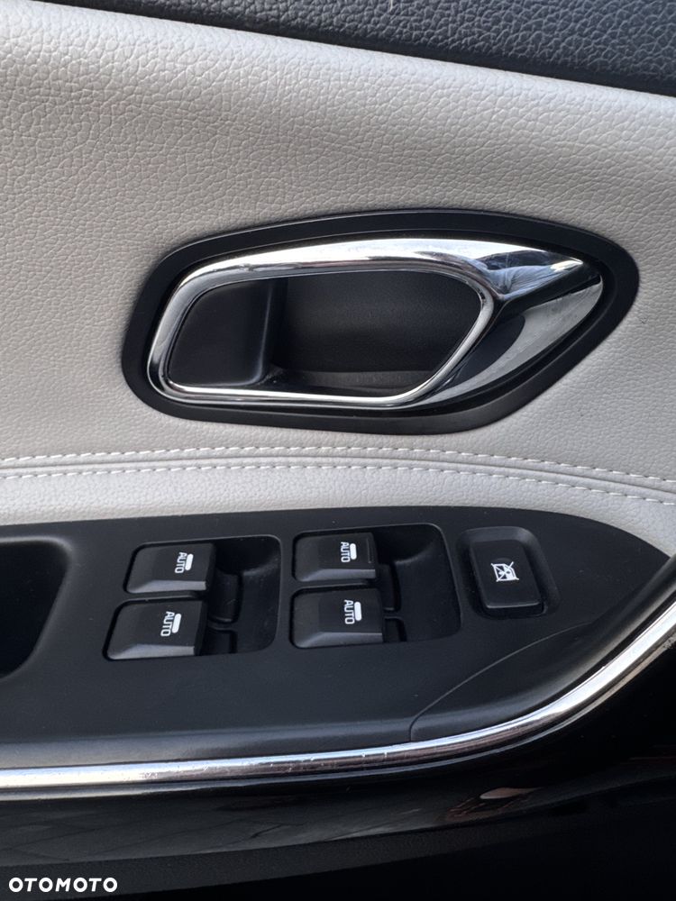 Kia Ceed 1.6 GDI ISG Spirit - 23
