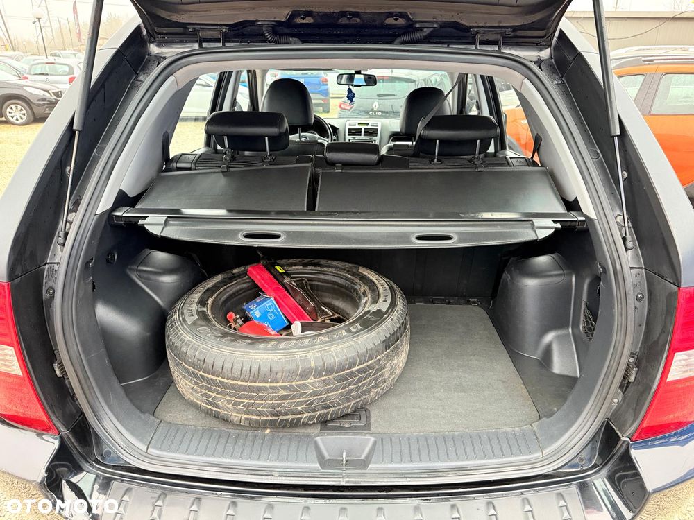 Kia Sportage 2.0 4WD Cup - 24