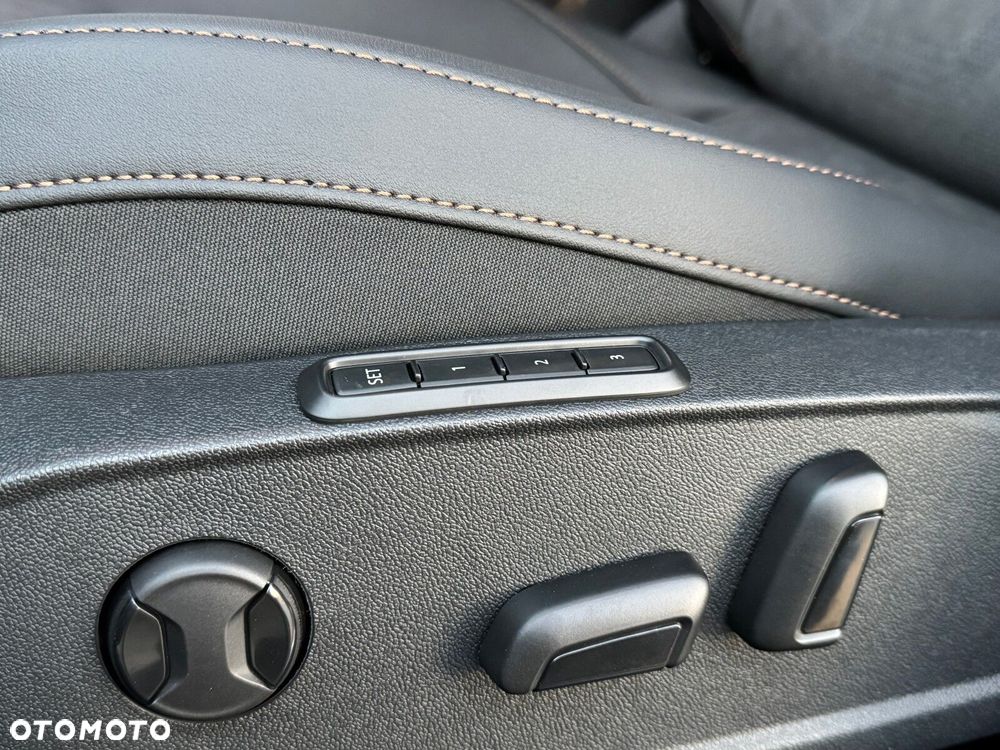 Cupra Leon Sportstourer - 24