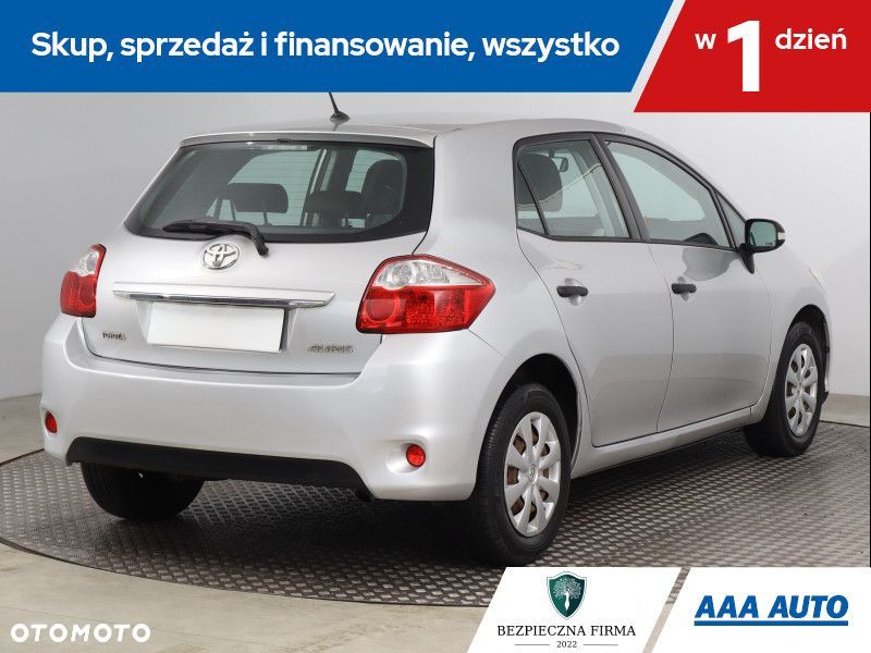 Toyota Auris - 6