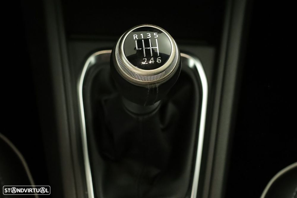 Renault Captur 1.0 TCe Techno Bi-Fuel - 14