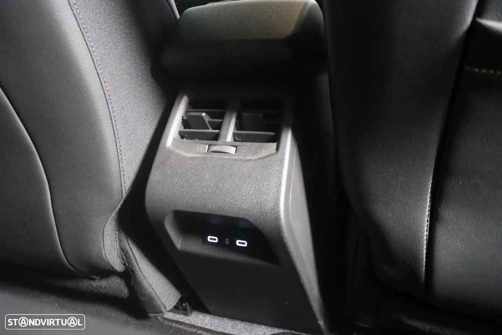 Renault Mégane E-Tech - 25