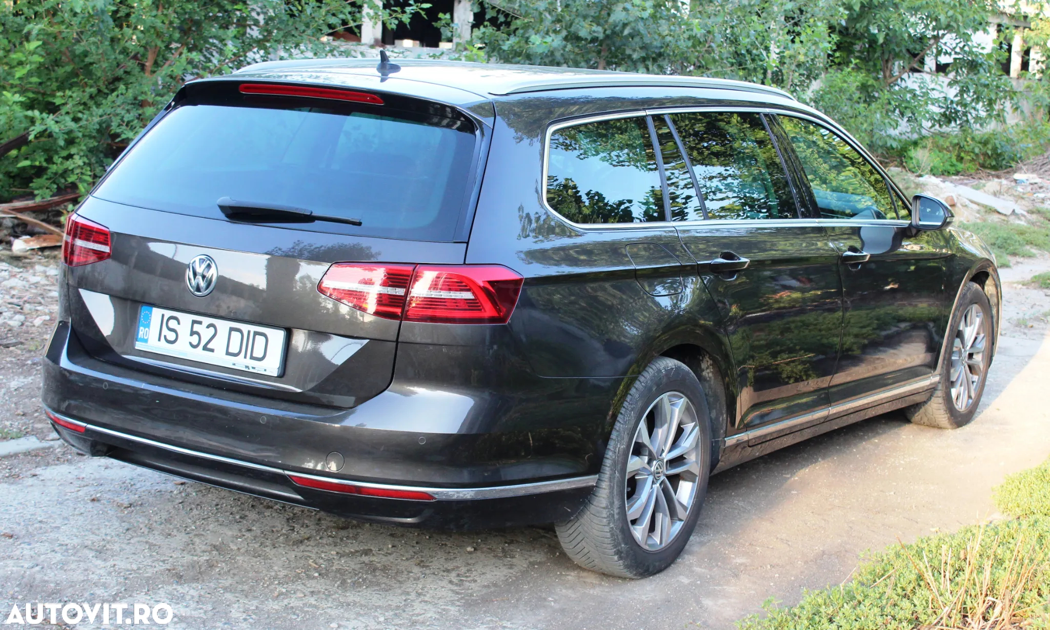 Volkswagen Passat Variant 2.0 TDI Highline - 3