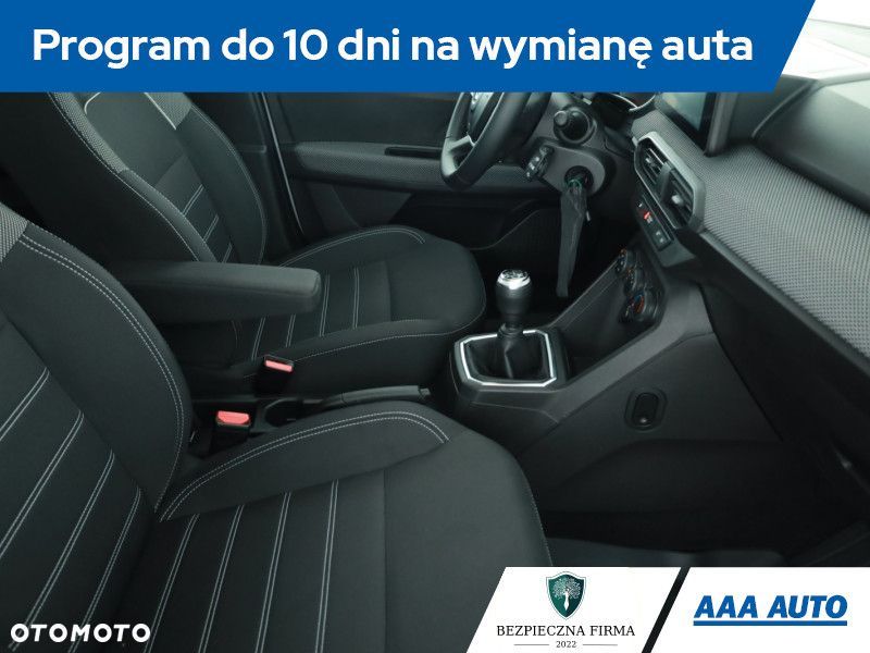 Dacia Sandero - 9