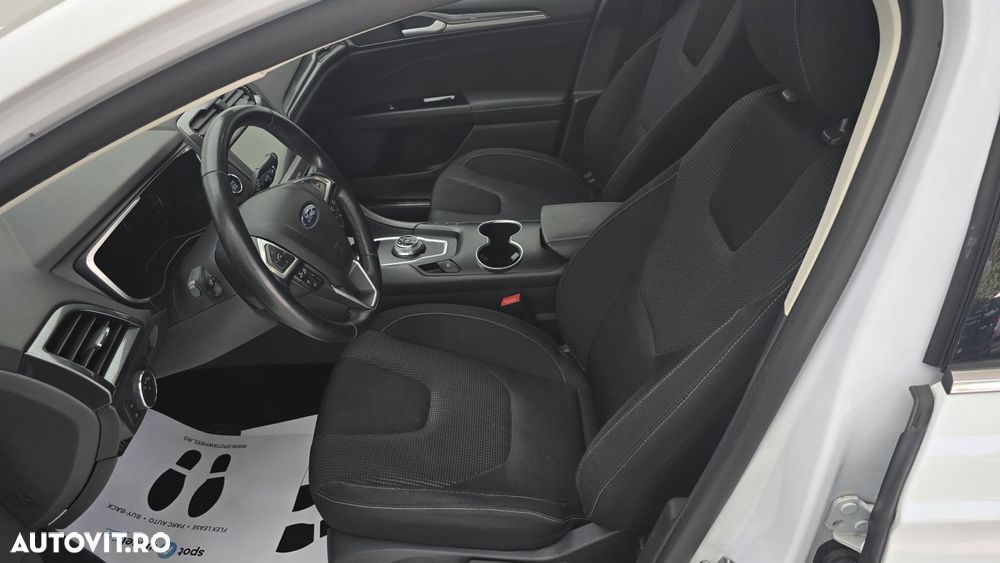 Ford Mondeo 2.0 TDCI Aut. AWD Vignale - 13