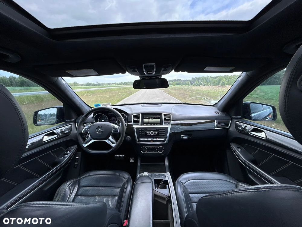 Mercedes-Benz GL 63 AMG - 13