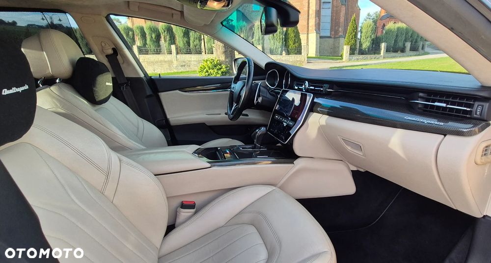 Maserati Quattroporte - 27